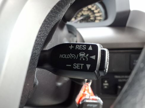 Used 2021 Toyota Tundra SR5 image 29