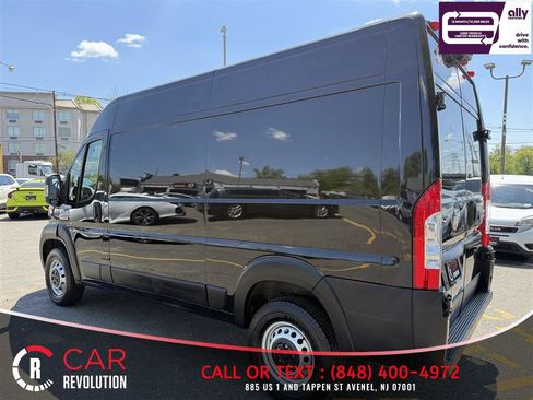 Used 2022 RAM ProMaster 1500 w/ Safety Group FWD image 3