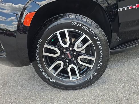 Certified 2021 GMC Yukon XL AT4 AWD/4WD image 33