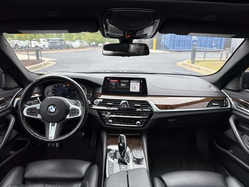 Used 2017 BMW 540i RWD image 23