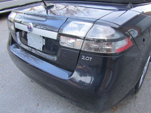 Used 2010 Saab 9-3 2.0T w/ Comfort Package image 12