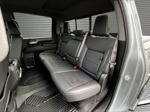 Used 2024 Chevrolet Silverado 2500 LTZ w/ LTZ Plus Package AWD/4WD image 23