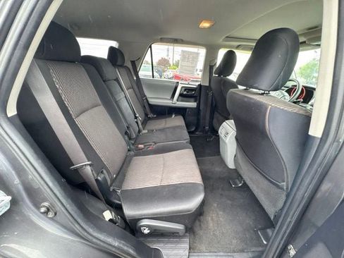Used 2010 Toyota 4Runner SR5 AWD/4WD image 12