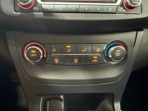 Used 2018 Nissan Sentra S image 17