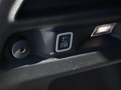 Used 2022 Jeep Grand Cherokee L Laredo image 26