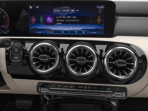 New 2026 Mercedes-Benz CLA 250 4MATIC image 7