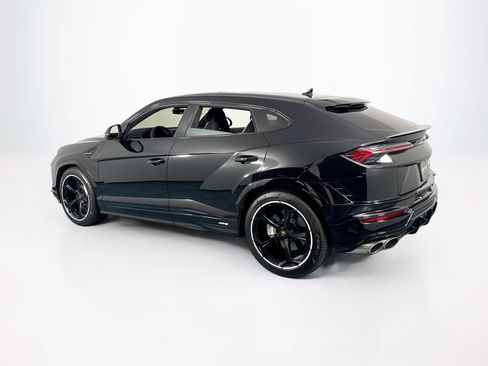 Used 2023 Lamborghini Urus S AWD/4WD image 7
