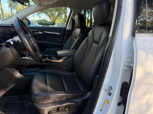Used 2024 Buick Envision Preferred image 30