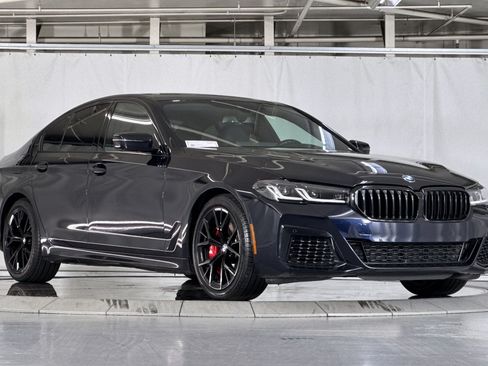 Used 2023 BMW 540i w/ M Sport Package RWD image 7