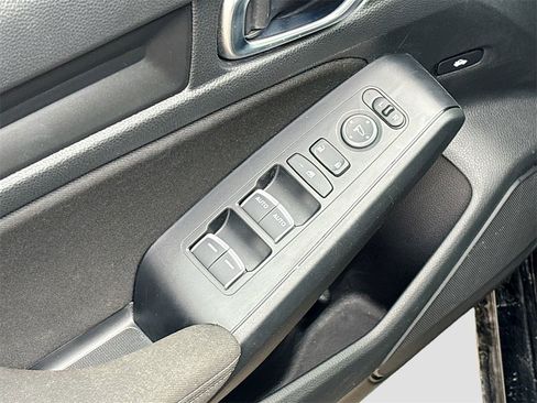Used 2025 Honda Civic Sport image 17