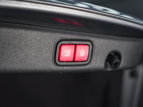 Used 2019 Mercedes-Benz E 63 AMG S w/ Driver Assistance Package image 84