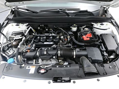 Used 2020 Honda Accord LX image 10