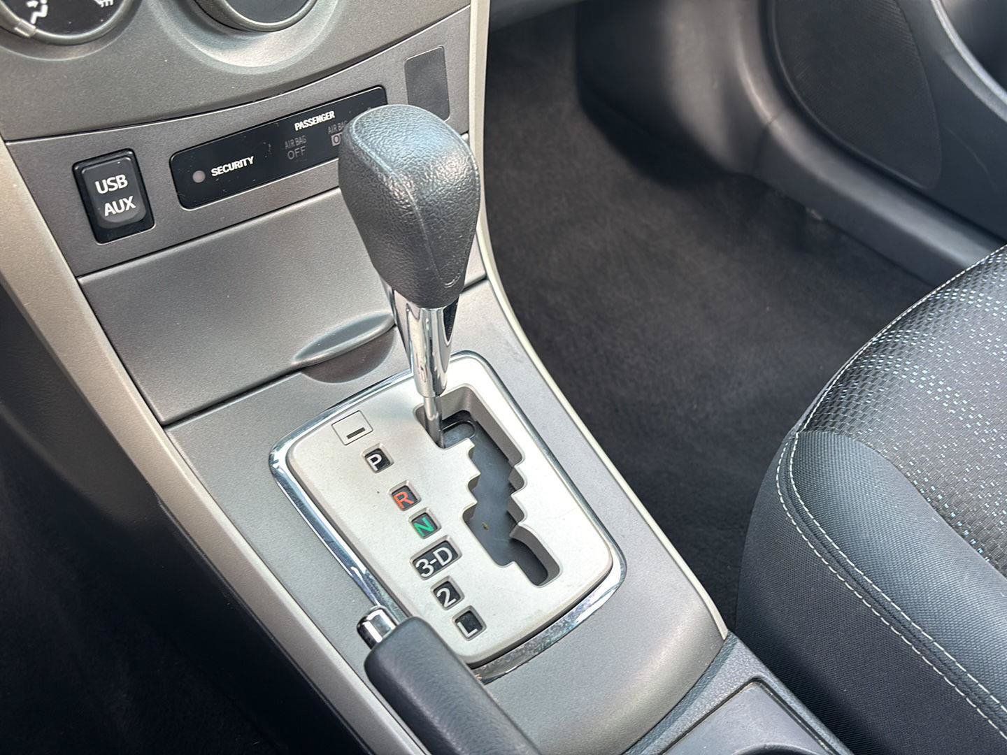 Used 2013 Toyota Corolla S w/ Premium Pkg FWD image 30