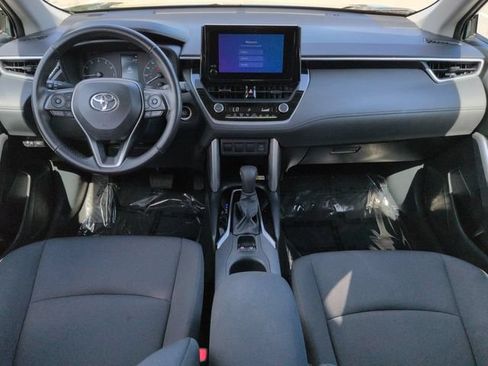 Certified 2023 Toyota Corolla Cross LE FWD image 15