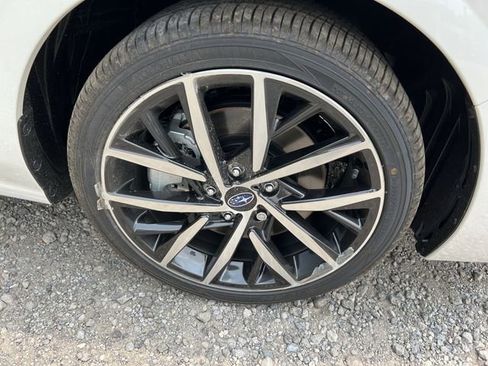 Used 2024 Subaru Impreza 2.0i Sport image 10