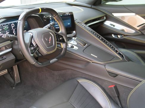Used 2024 Chevrolet Corvette Z06 w/ Z07 Performance Package RWD image 15