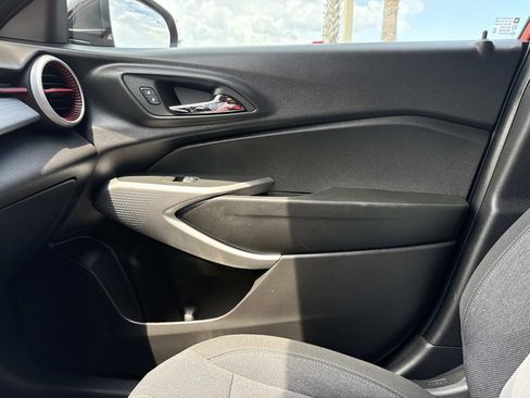 Used 2024 Chevrolet Trax RS w/ Driver Confidence Package FWD image 26