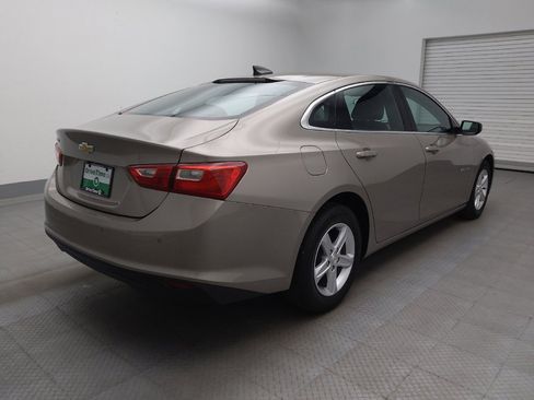 Used 2025 Chevrolet Malibu LS FWD image 9