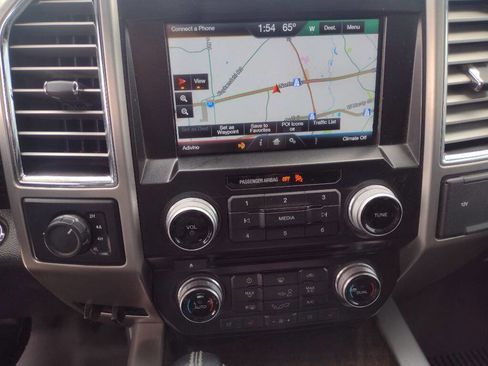 Used 2015 Ford F150 Platinum w/ Equipment Group 701A Luxury image 13