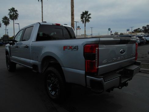 Used 2023 Ford F250 XL w/ STX Appearance Package image 4