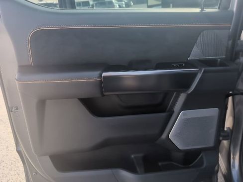 Certified 2023 Ford F150 Platinum w/ Equipment Group 701A High image 17