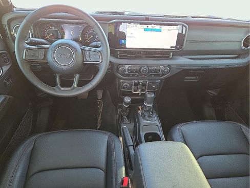 New 2025 Jeep Gladiator High Tide image 11