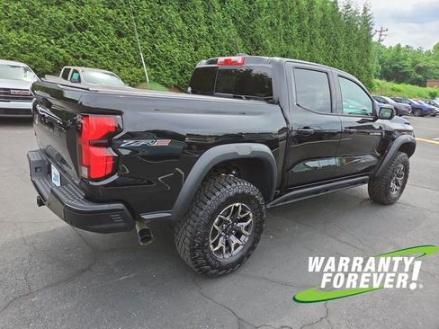 Used 2024 Chevrolet Colorado ZR2 w/ ZR2 Convenience Package III AWD/4WD image 7