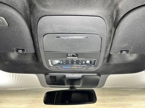 Used 2024 Ford F150 Platinum w/ Equipment Group 702A High AWD/4WD image 27