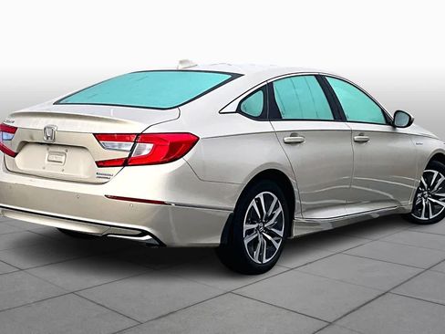 Used 2020 Honda Accord Touring image 12
