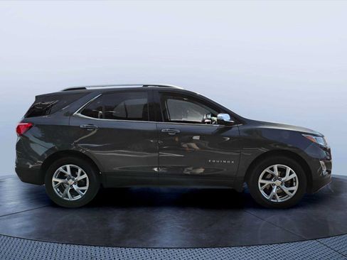 Used 2019 Chevrolet Equinox Premier FWD image 6