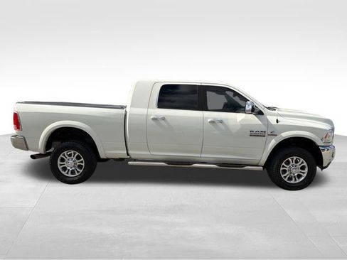 Used 2016 RAM 2500 Laramie w/ Convenience Group AWD/4WD image 9