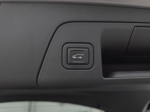 Used 2023 Buick Envision Preferred image 30