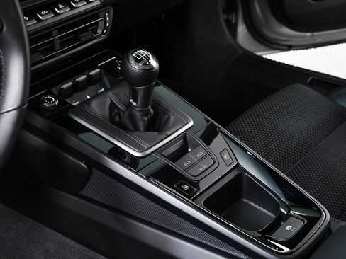 Certified 2024 Porsche 911 Carrera T image 19