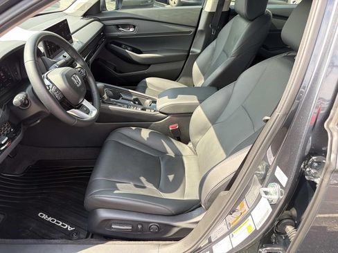 Used 2025 Honda Accord Touring image 20