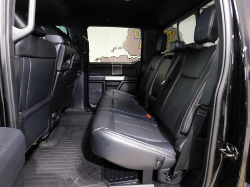 Used 2022 Ford F250 Lariat w/ Black Appearance Pkg image 76