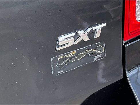 Used 2017 Dodge Grand Caravan SXT image 9