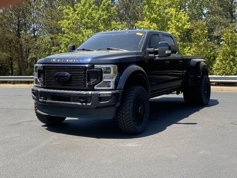 Used 2022 Ford F450 Platinum w/ FX4 Off-Road Package AWD/4WD image 13