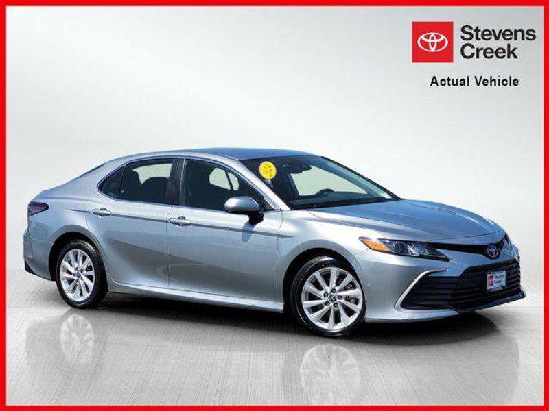 Certified 2024 Toyota Camry LE image 1