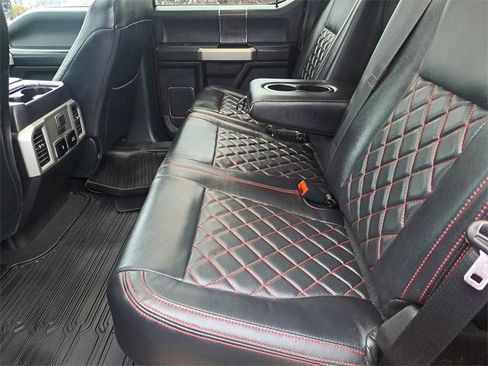Used 2021 Ford F350 Lariat image 25