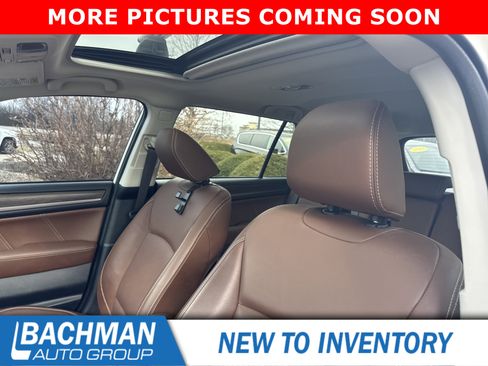 Used 2019 Subaru Outback 2.5i Touring w/ Popular Package #3A image 11