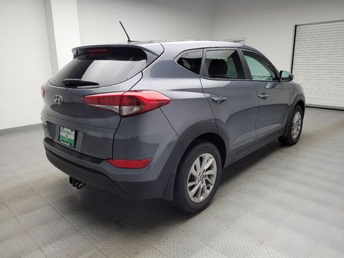 Used 2017 Hyundai Tucson SE w/ Cargo Package FWD image 9