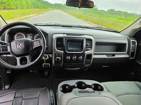 Used 2015 RAM 1500 Tradesman w/ Popular Equipment Group AWD/4WD image 15