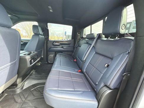 Used 2024 Chevrolet Silverado 1500 High Country w/ High Country Premium Package image 26