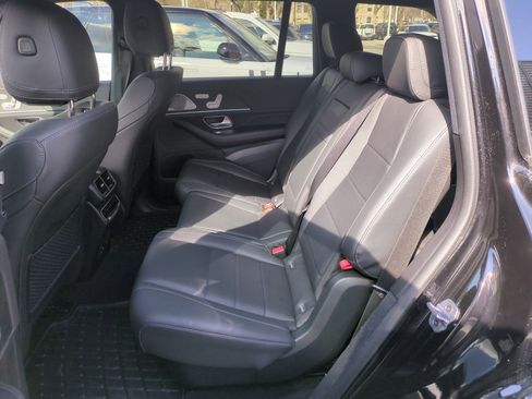 New 2025 Mercedes-Benz GLS 450 4MATIC image 15