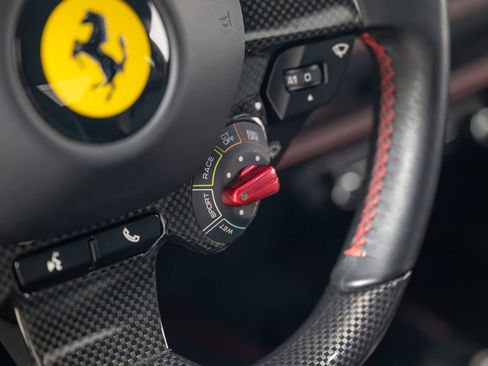 Certified 2021 Ferrari F8 Tributo RWD image 30
