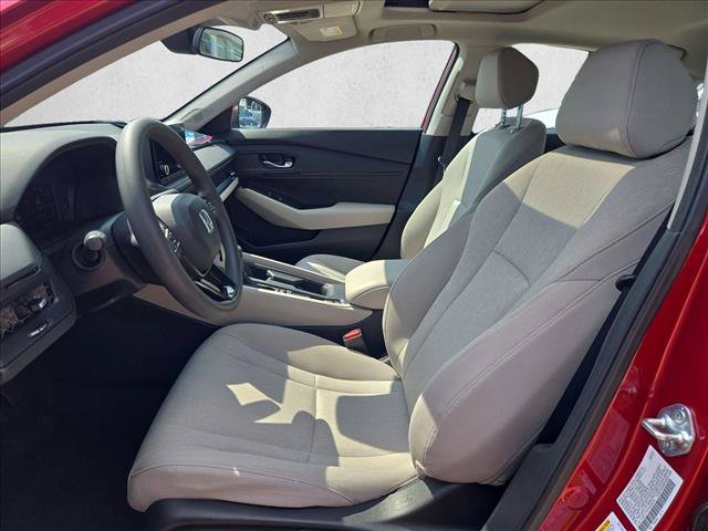 Used 2023 Honda Accord EX image 14