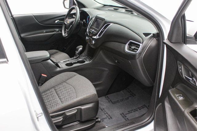 Certified 2024 Chevrolet Equinox LT AWD/4WD image 17