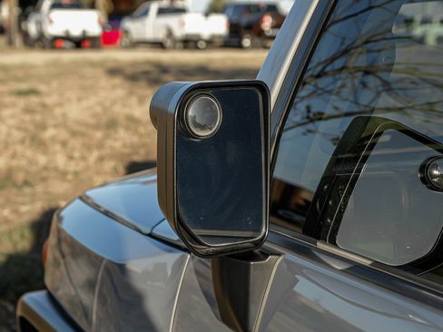 Used 2014 Toyota FJ Cruiser 4WD w/ Upgrade Package image 32