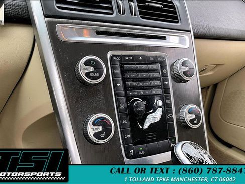 Used 2016 Volvo XC60 T5 Premier image 33