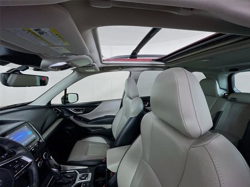 Used 2023 Subaru Forester Limited image 12